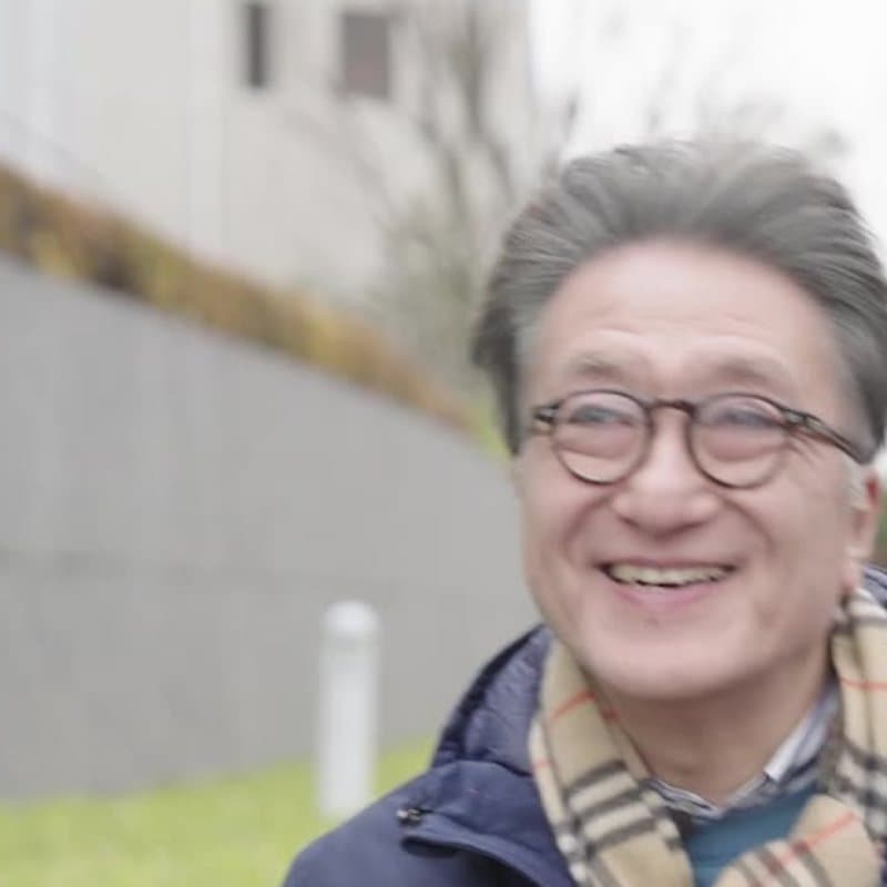 笑顔の飯島さん